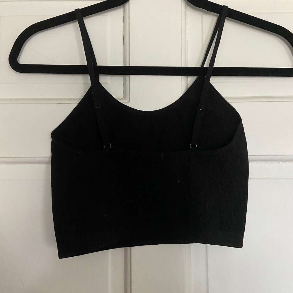 black crop top